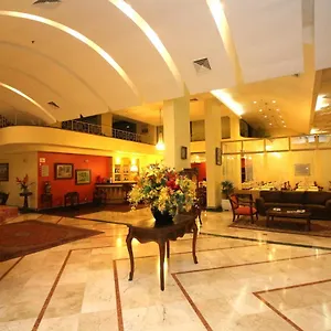 Carlton Plaza Hotel